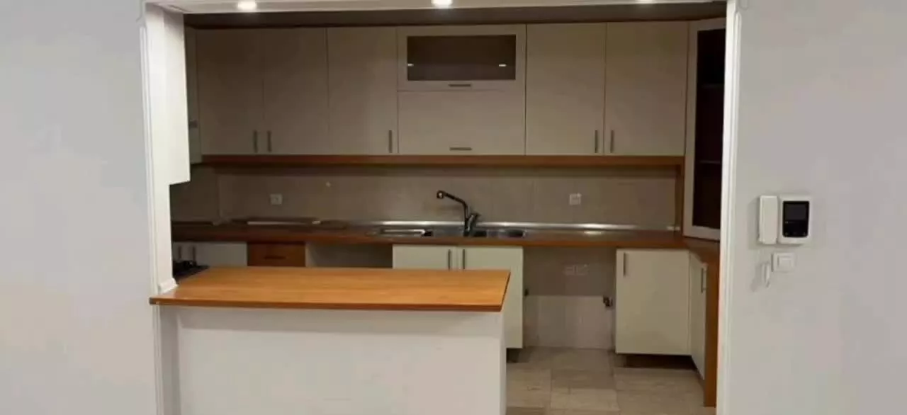 رهن کامل ۱۲۲ متر دربند نیاوران