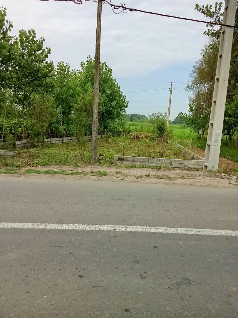 زمین با جواز مسکونی