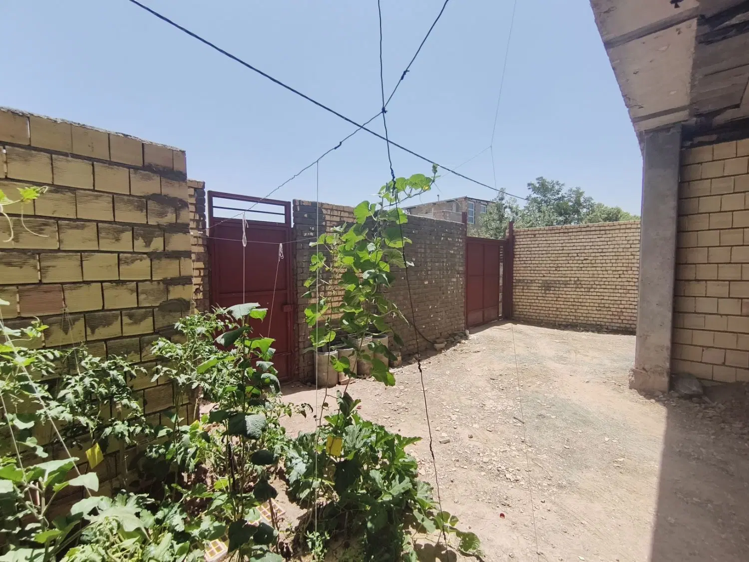 خونه دو طبقه نیمه ساز شمالی