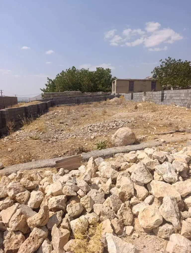 فروش ۲۰۰ متر زمین در دشتروم
