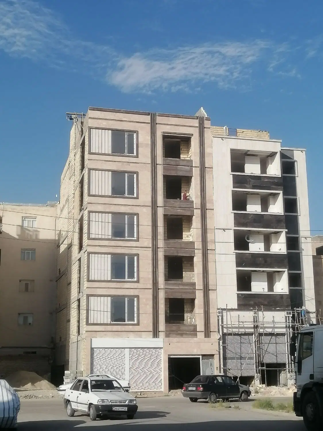فروش اپارتمان با پارکینگ واسانسور