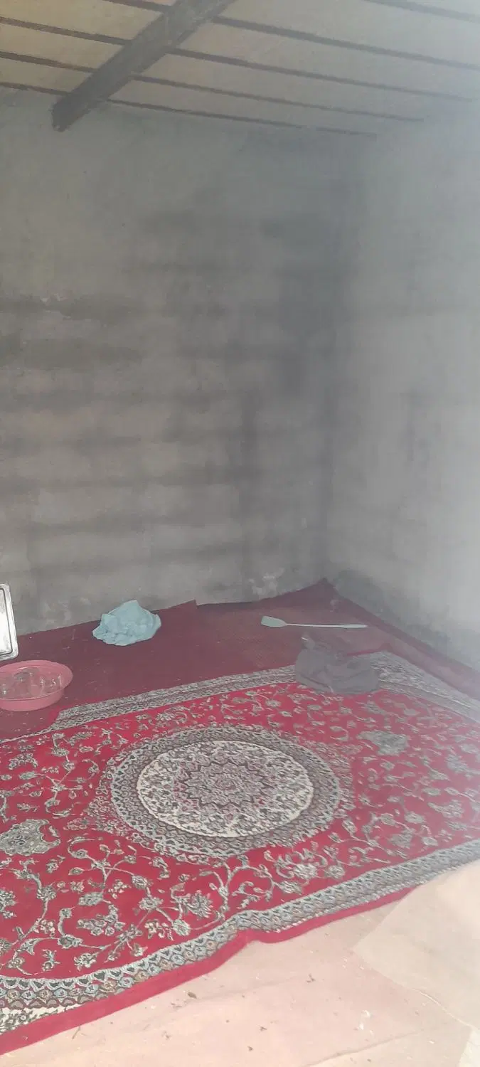باغ ویلا ۷۰۰ متری سند ملکی بنا کوچیک