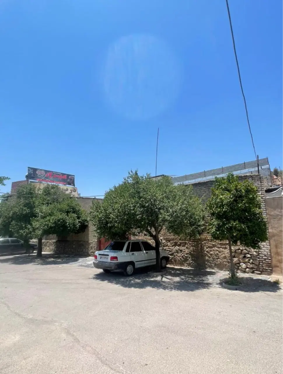 گارگاه به متراژ ۲۵۵ بر بولوار اصلی