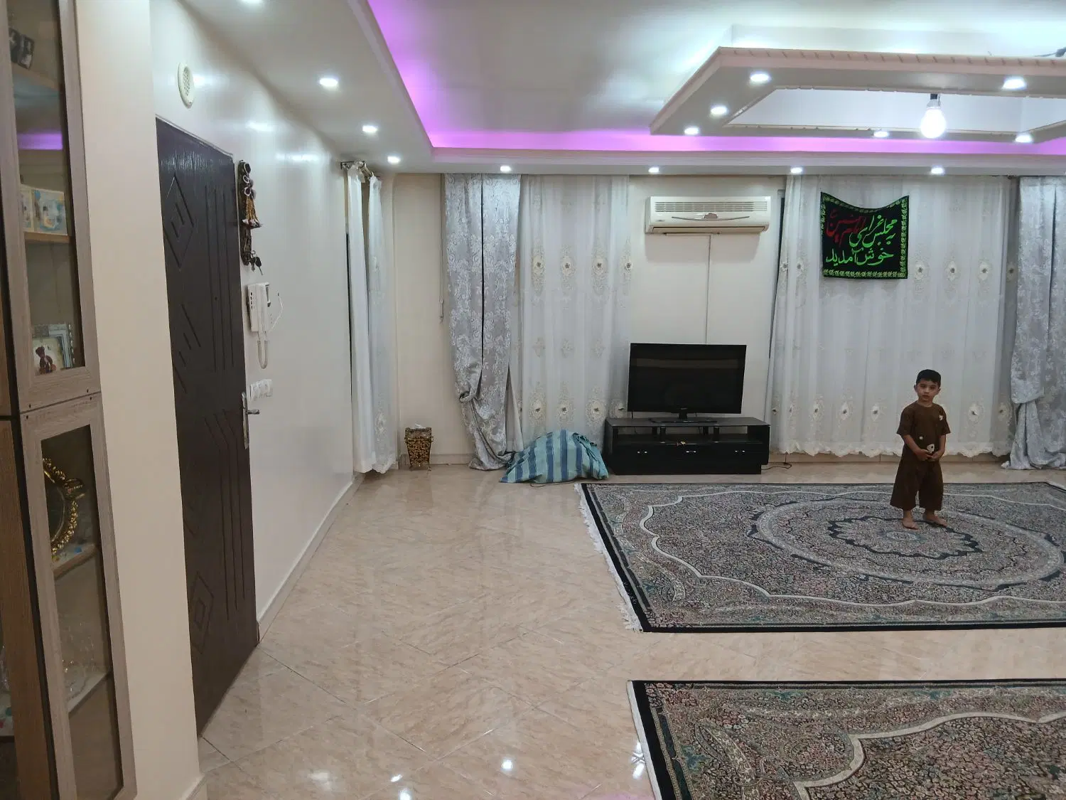 ۱۲۰متری_۲خواب_لوکیشن خ مینایی
