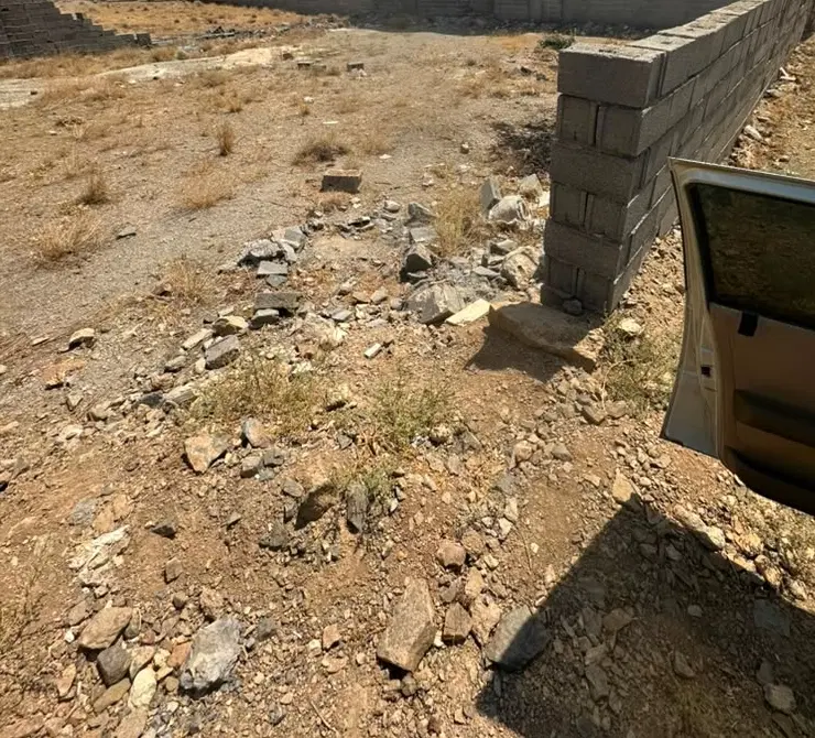 ۱۳۰۰ متر زمین زراعی ویلایی