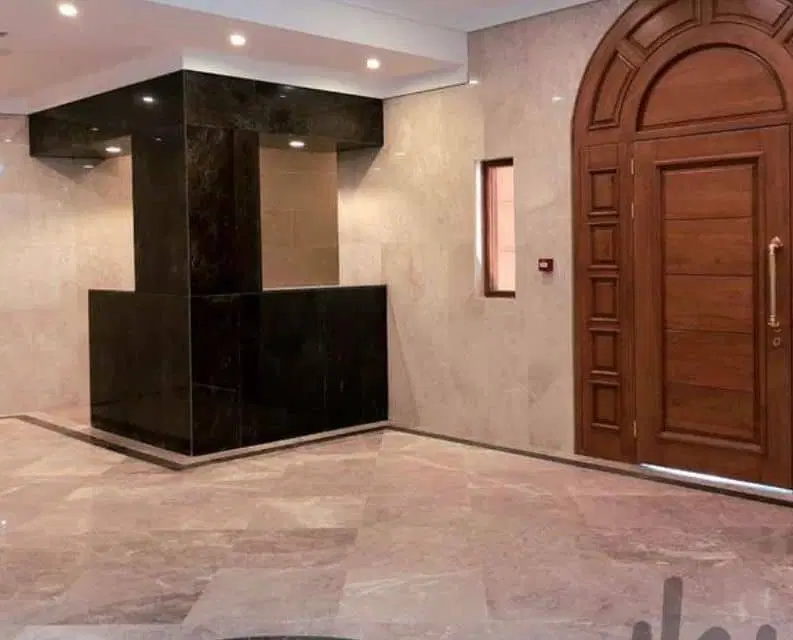 اپارتمان ۲۰۰متری ۳خواب