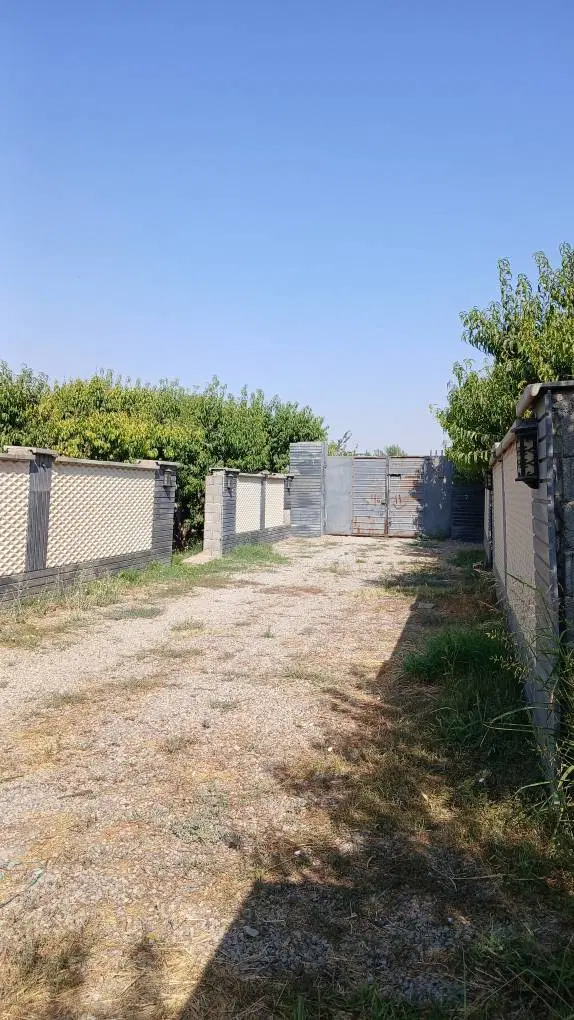 باغچه ۳۰۰متری شهرکی تهراندشت روستا نمکلان