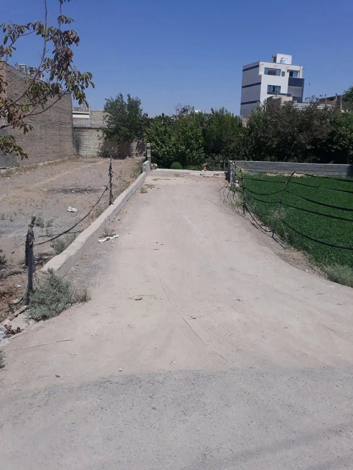 زمین کاربری مسکونی