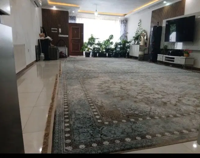 ویلایی سه طبقه دربست