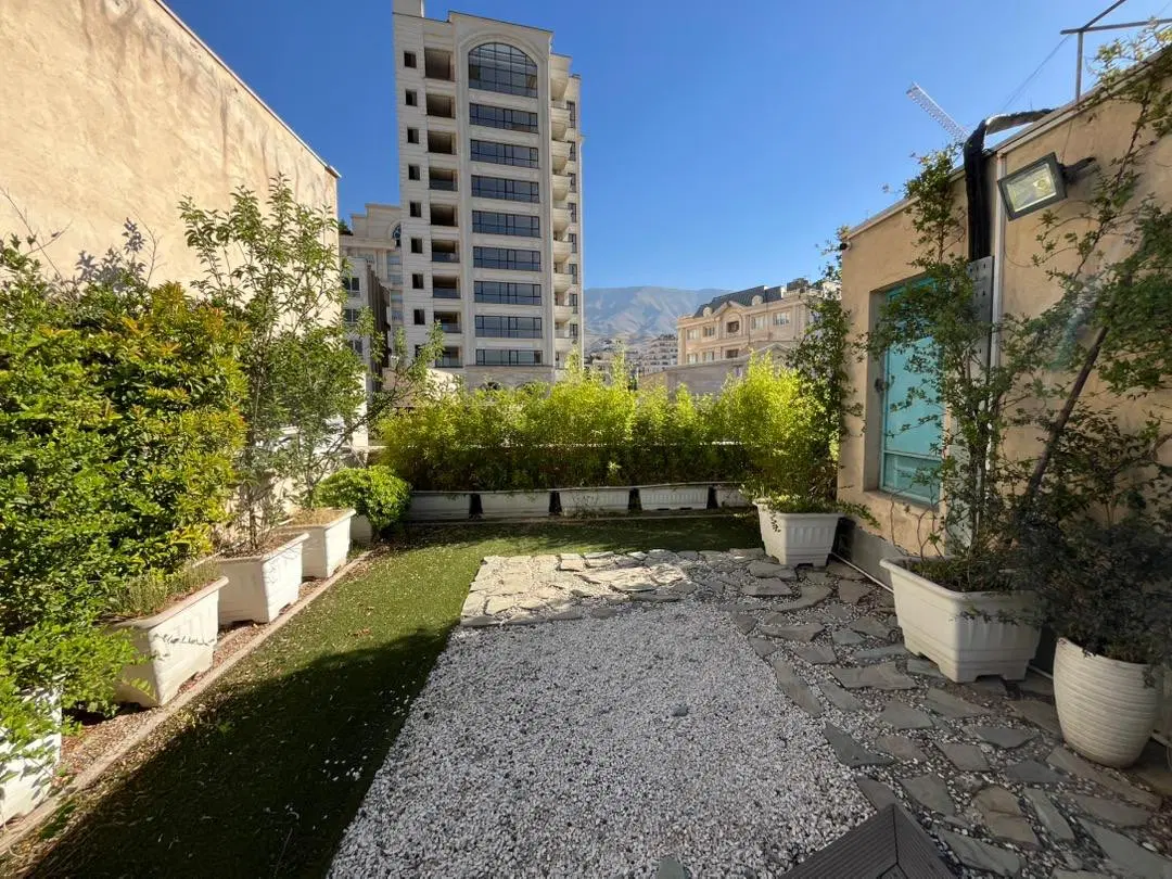 مستغلات ۴ طبقه مسکونی