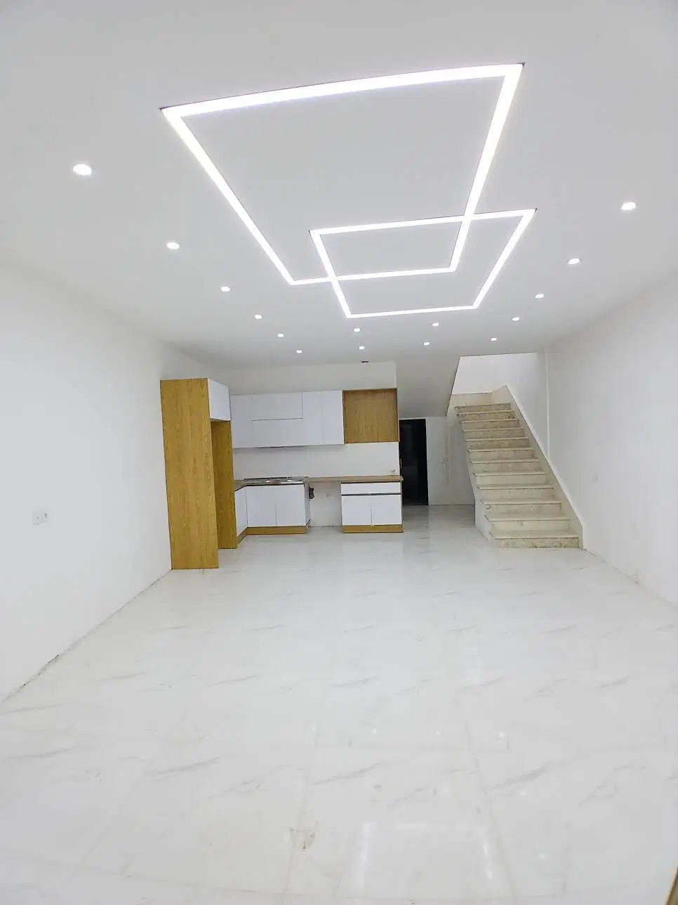 دوبلکس ویو360درجه با قیمت پایین