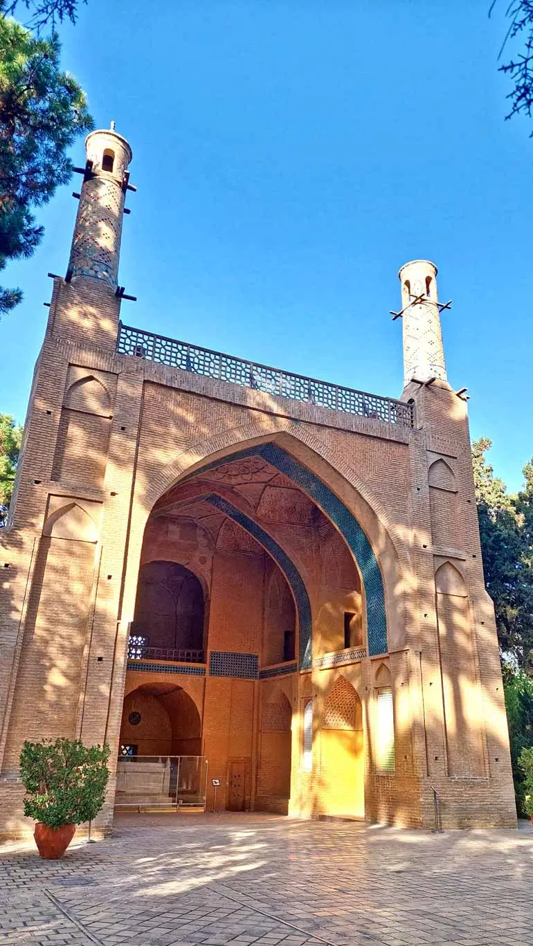 خانه کلنگی ویلایی