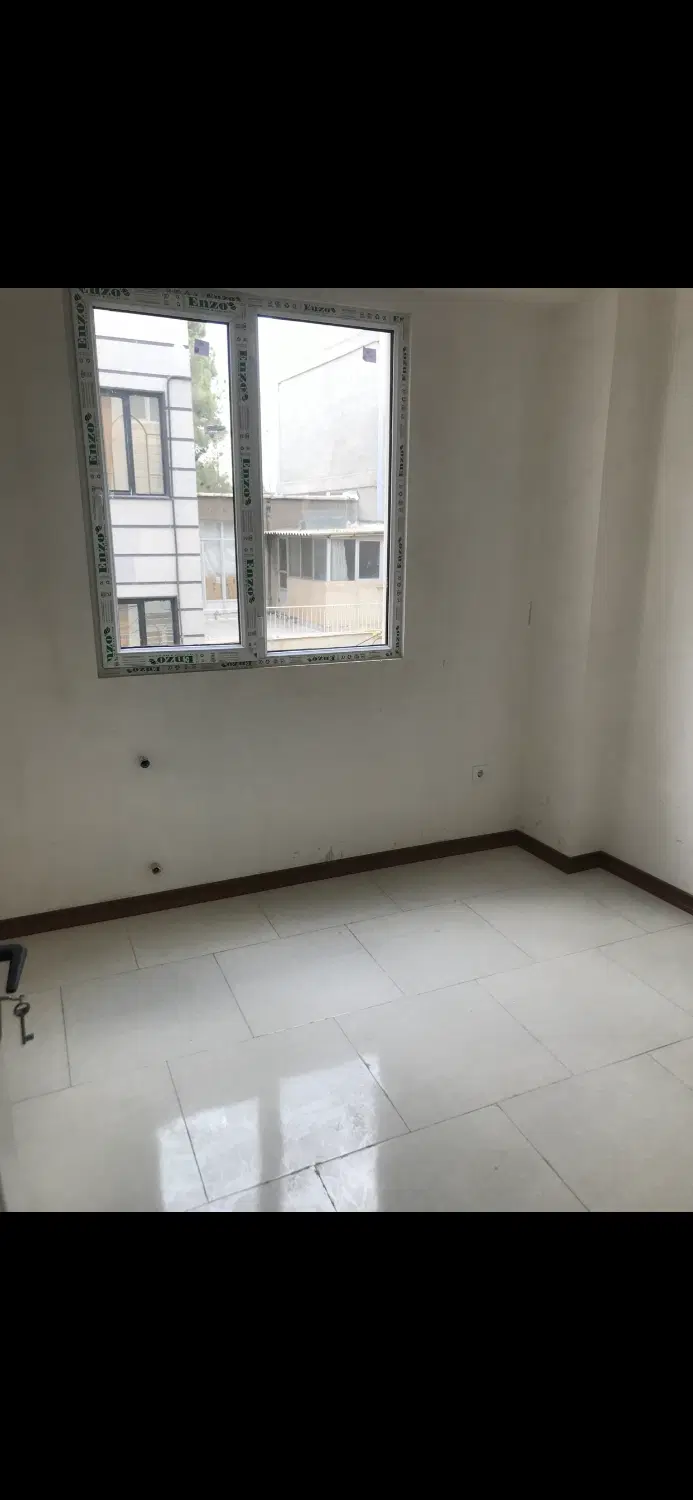 ۷۵متر نوساز فول امکانات