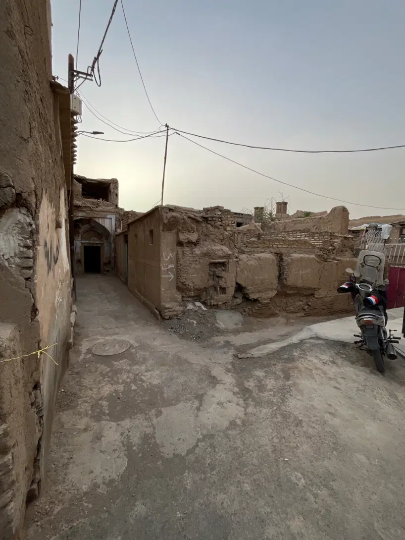 خانه قدیمی در بازار  ۱۴۰ متری