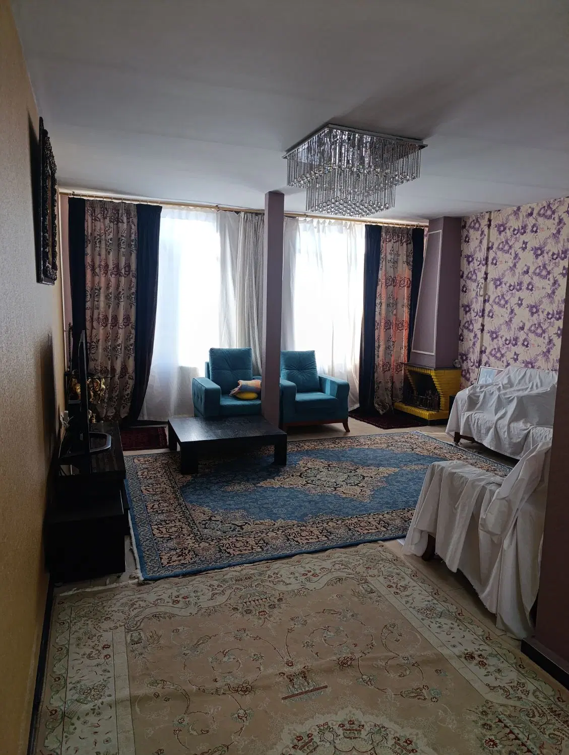 ملک ویلایی و مستغلات۱۰۳متری ۳ طبقه خیابان سپاه