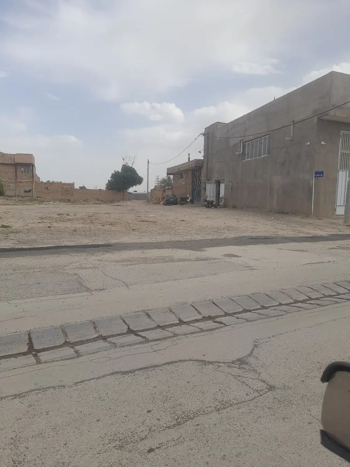 زمین فروشی قابل ساخت باامتیاز کامل ۸۶۰مترمربع