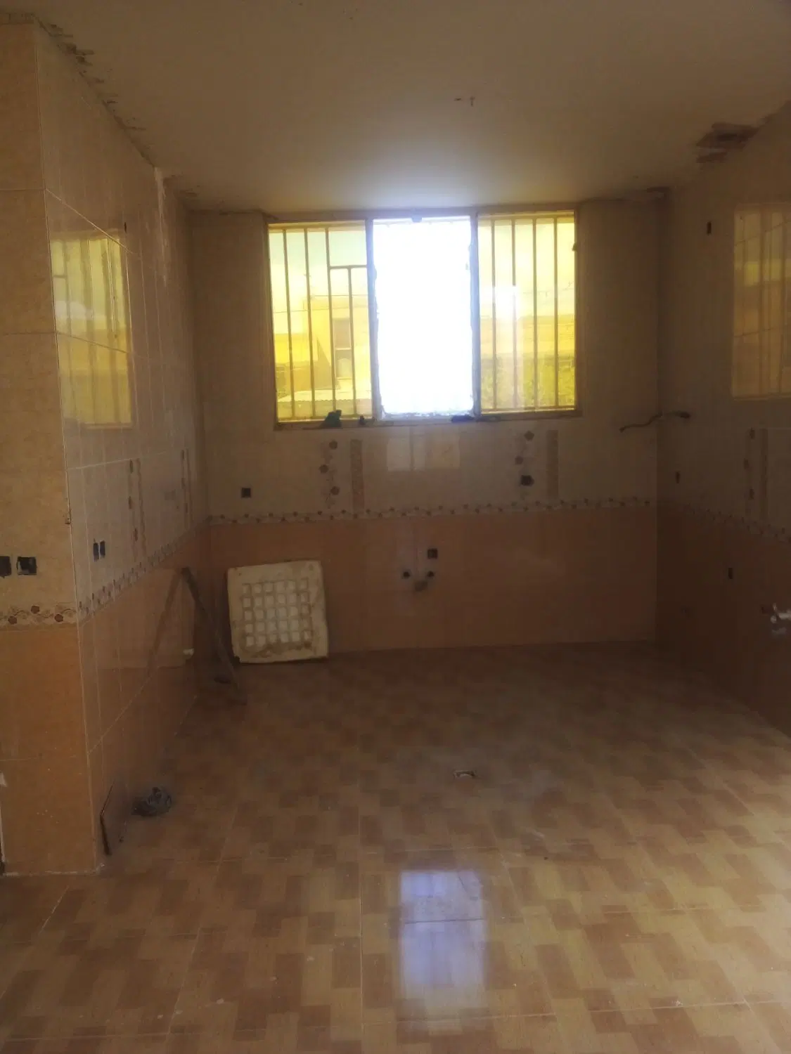 اجاره و فروش واحدمسکونی