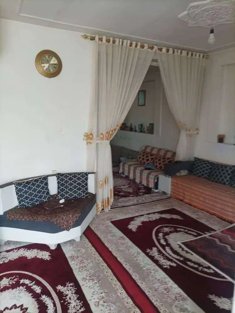 فروش دو طبقه خانه سند دار اسلام آباد خیابان چالوس