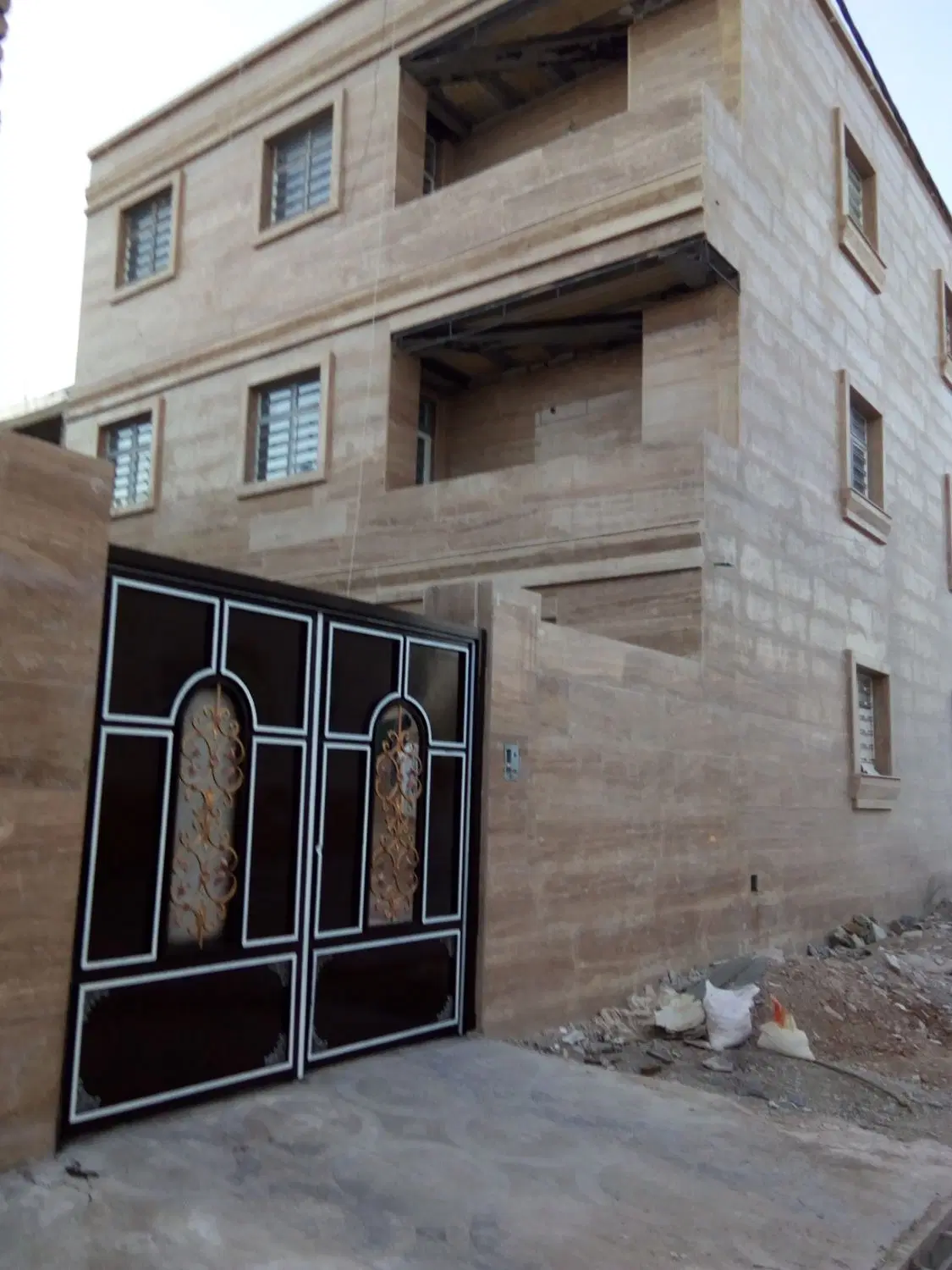 فروش منزل مسکونی