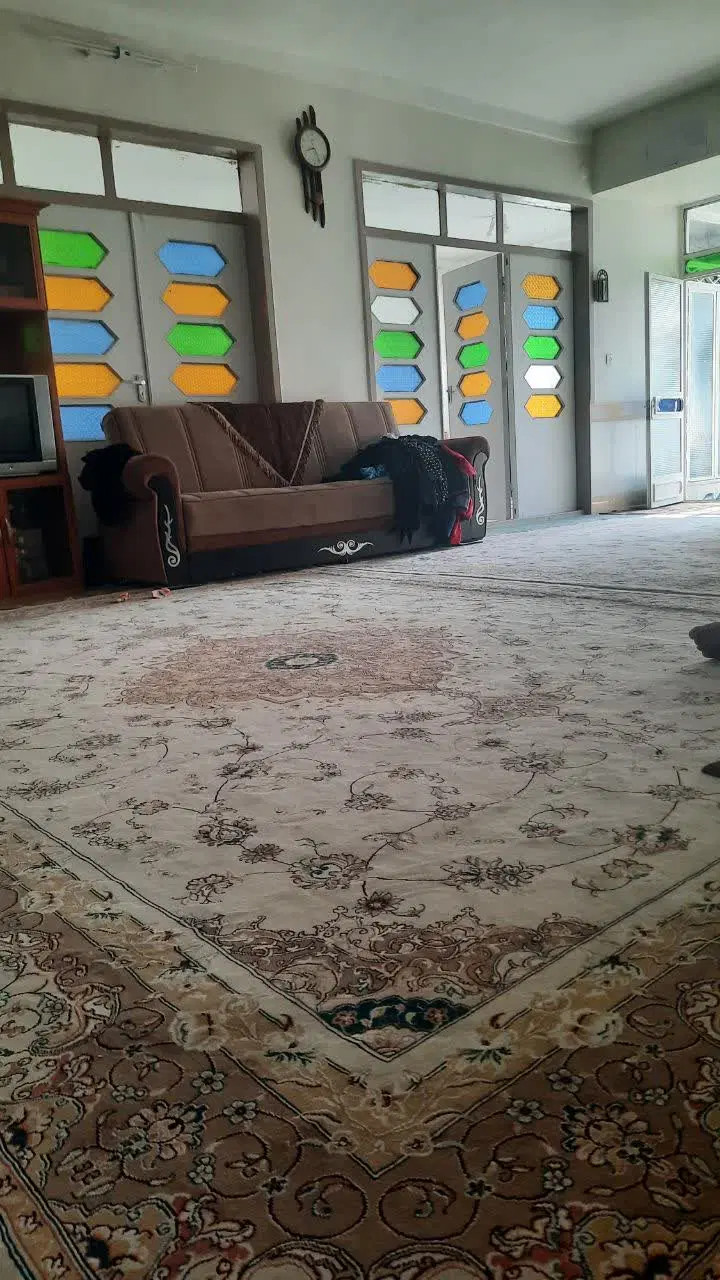 ۳۰۰ متر ویلایی قلب و مرکز شهر تربت حیدریه