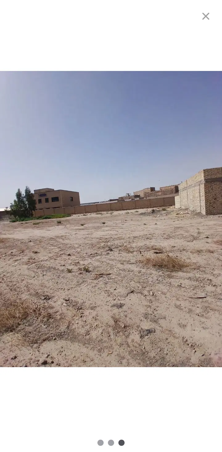 زمین فروشی