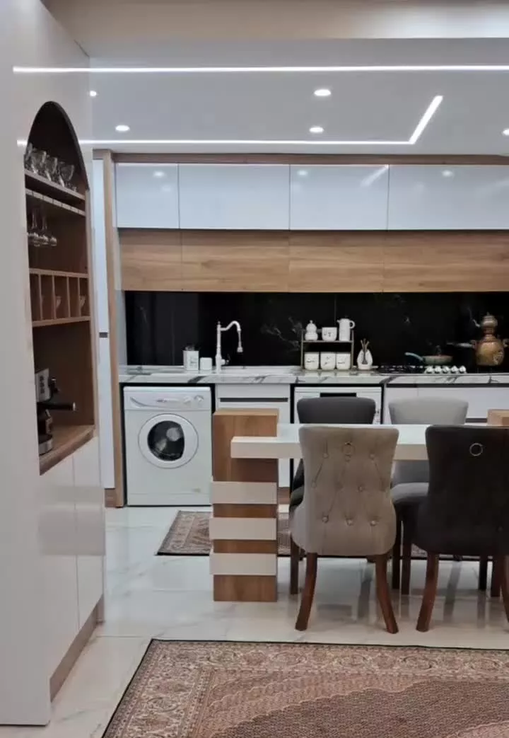 اپارتمان در ۱۳ابان اندیشه