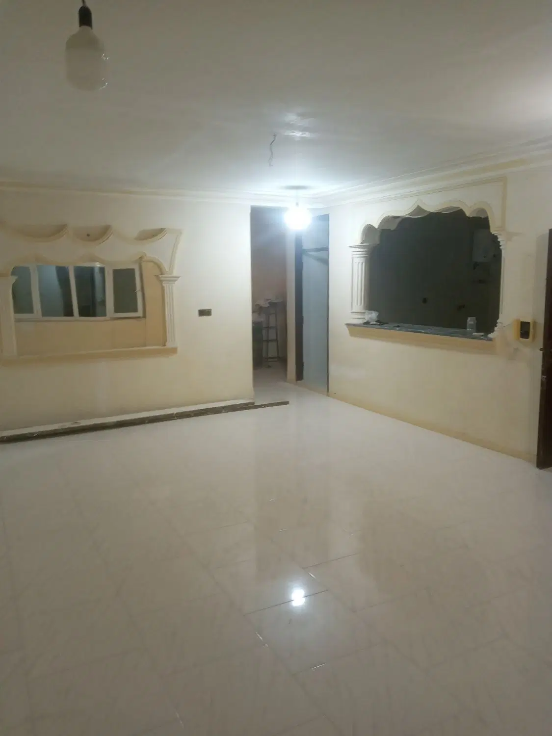 رهن کامل آپارتمان ۲خوابه شهرنمایش
