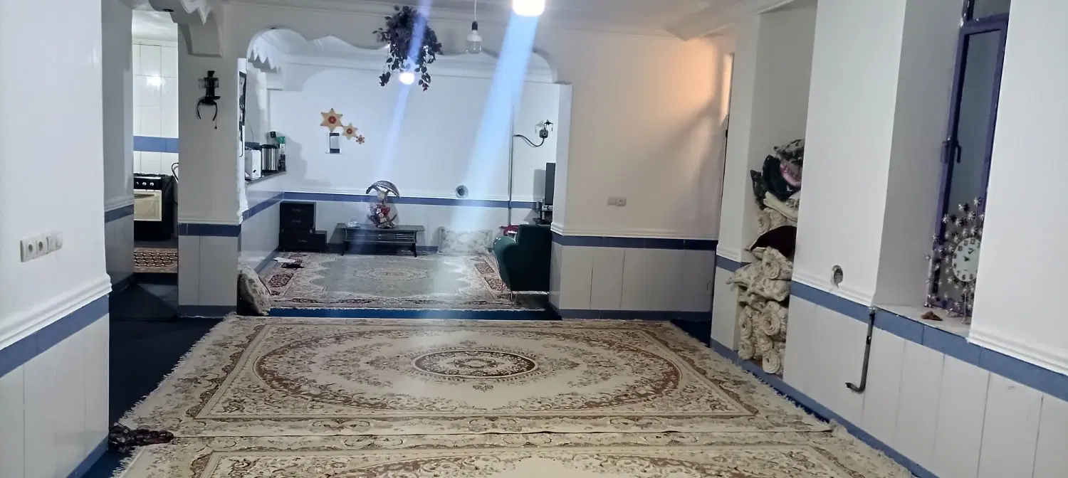 واحد170متری با درب مستقل شرف اباد
