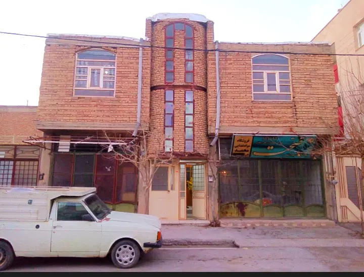 خانه ویلای دوطبقه تجاری مسکونی