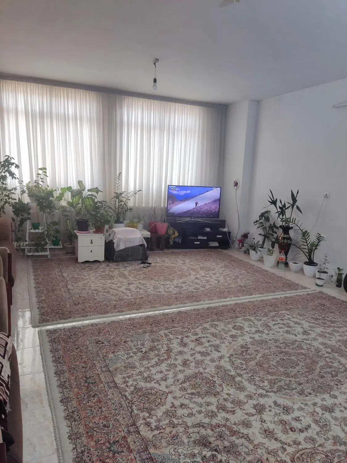 ۱۱۰متری_۲خواب کمددیواری_هر طبقه۲واحد_غرق نور