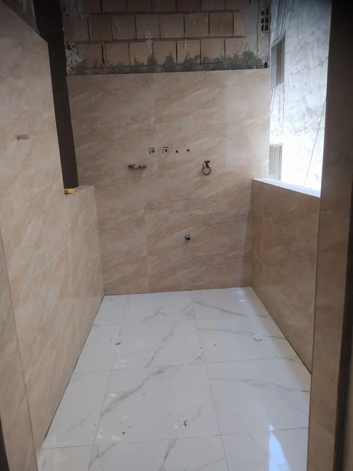 آپارتمان ۹۵متری فول امکانات