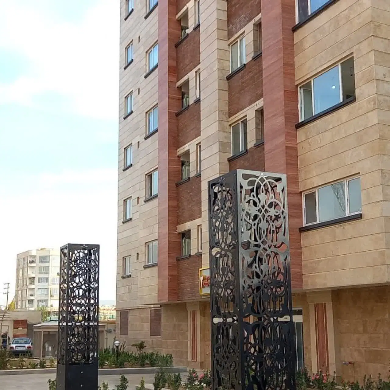 فروش آپارتمان ۹۸ متری فول امکانات