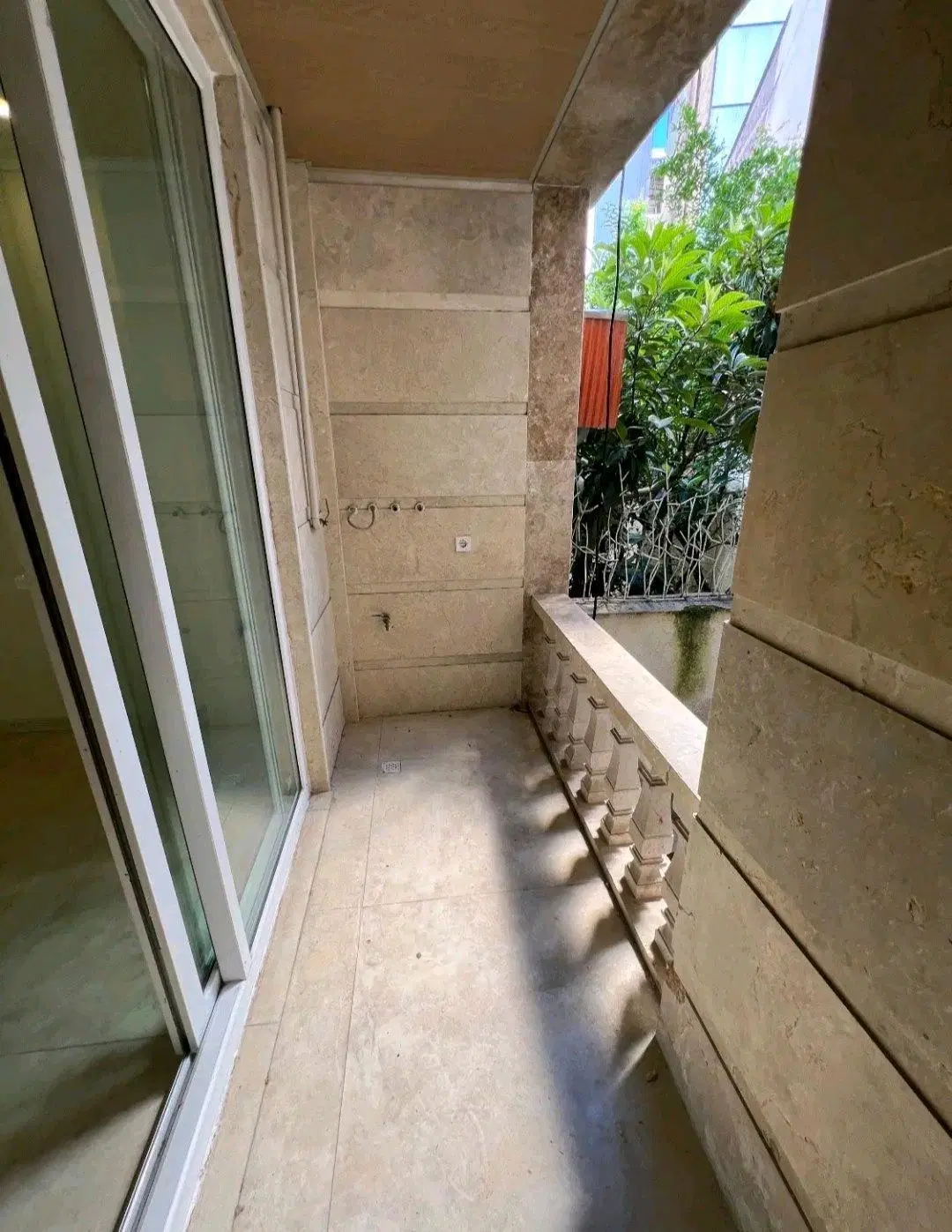 آپارتمان در کاشف شرقی