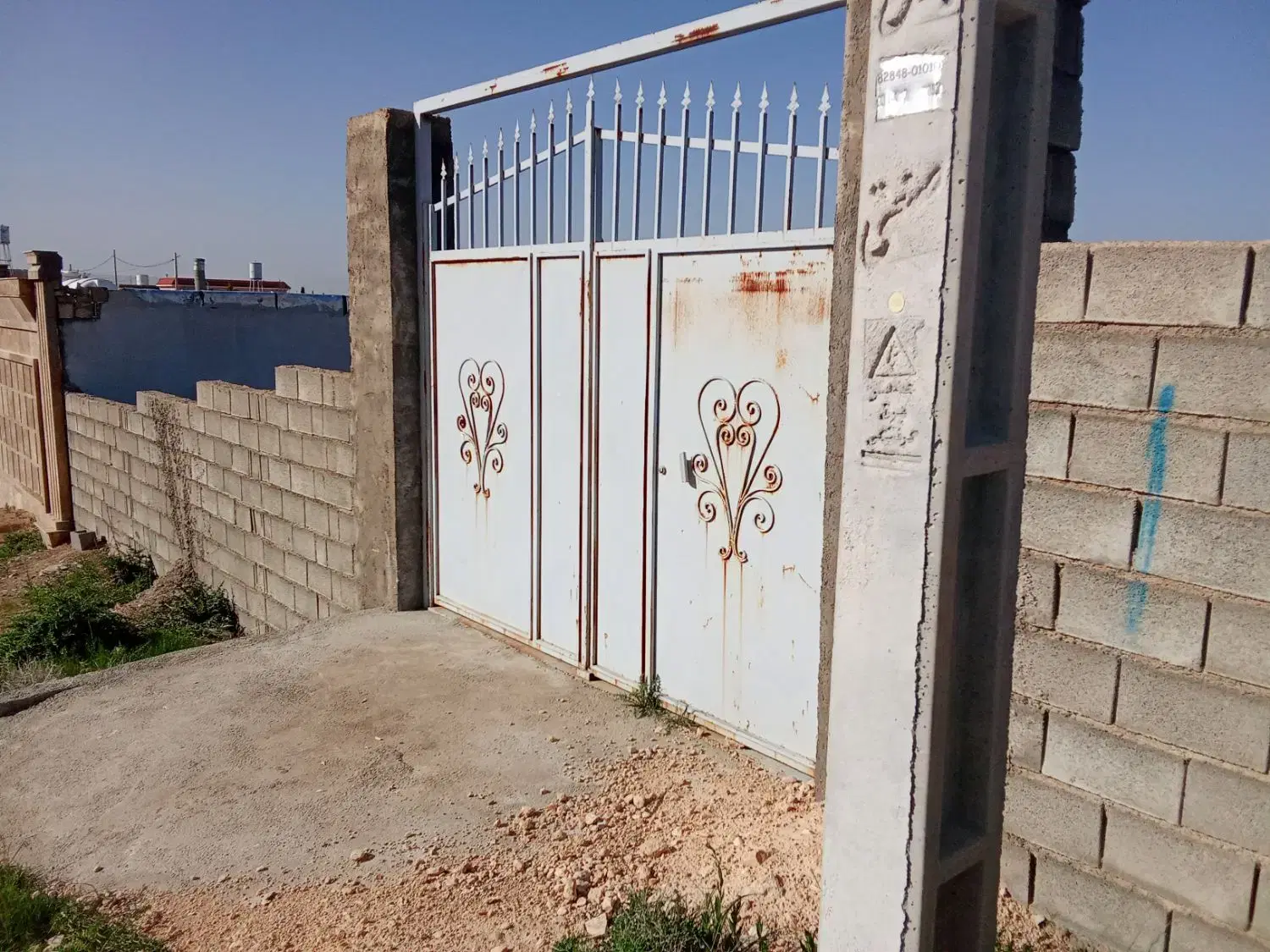 باغ بادرودیوار
