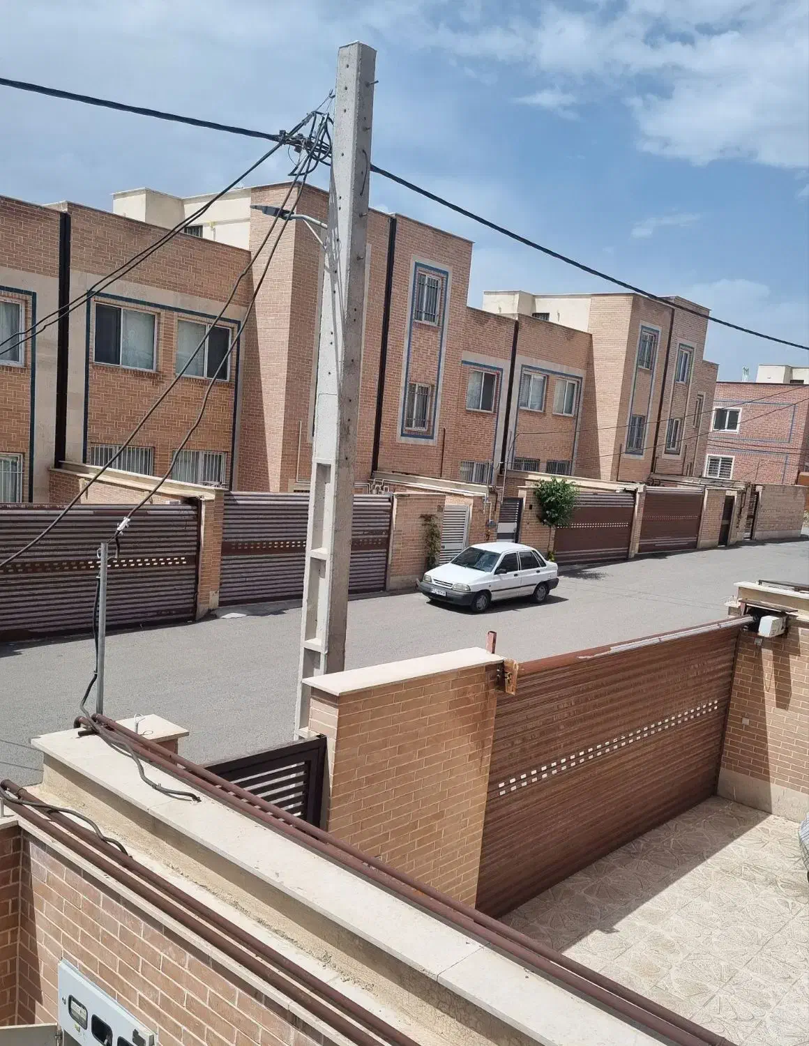 مسکن ملی دوطبقه ای مهرگان