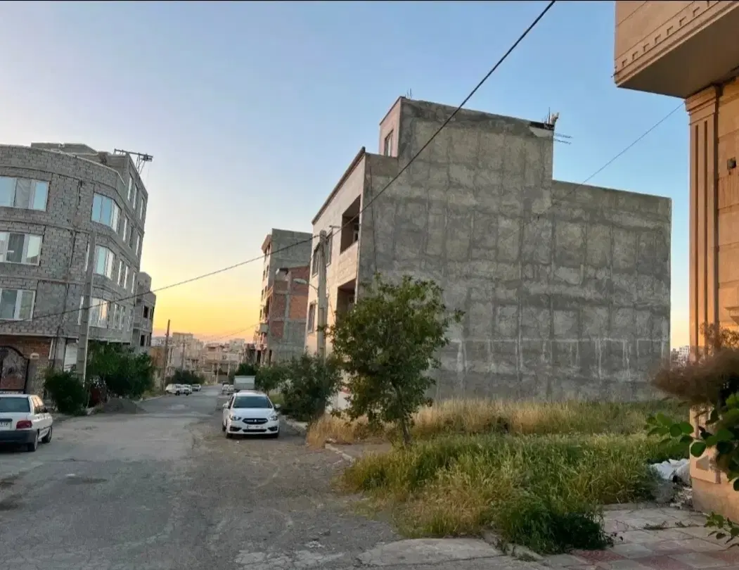 رودکی بلوار آبشناسان  عرفان .جنوبی ۱۸۰