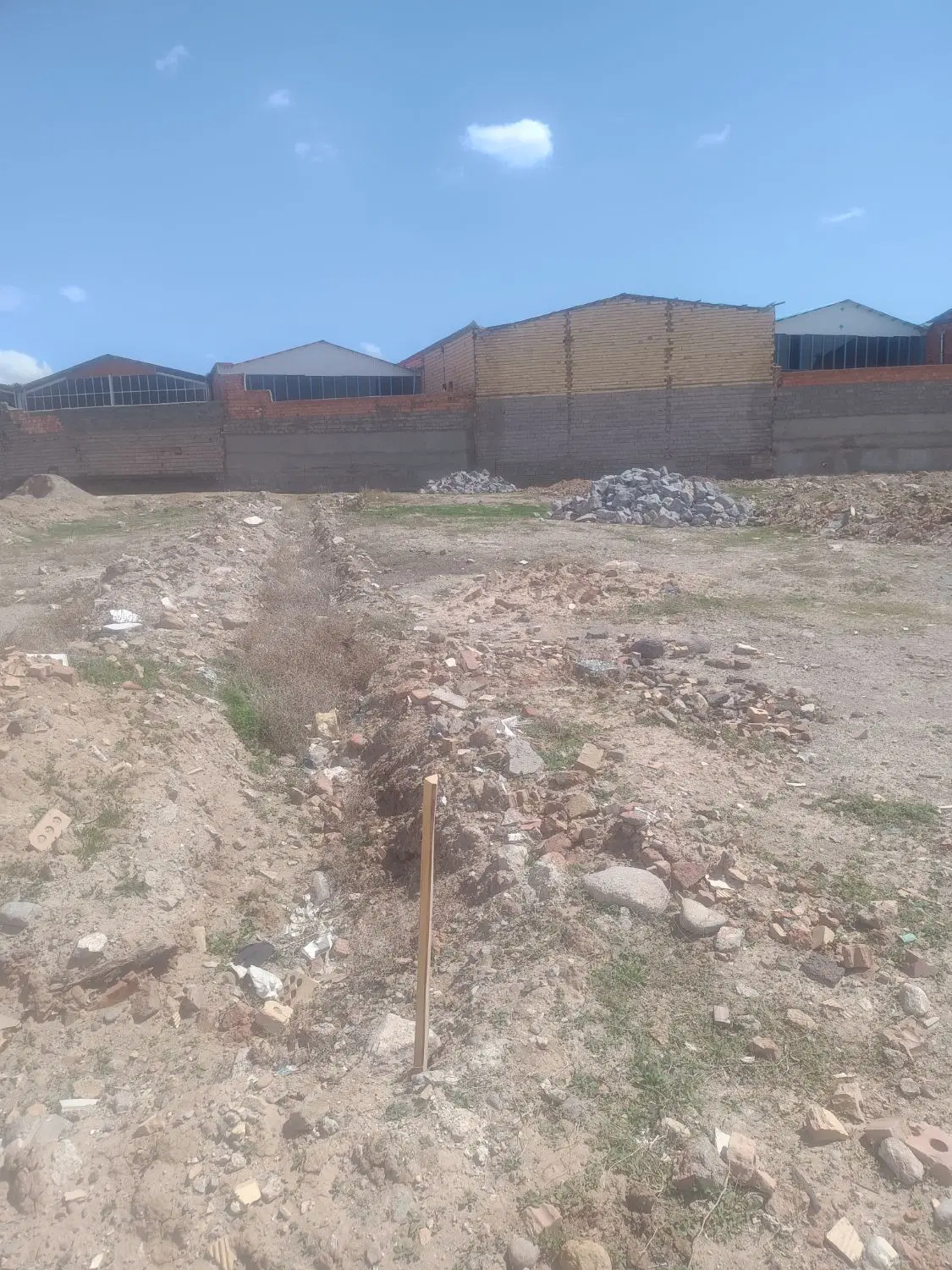 زمین سوله ای ۴۵۰درشهرک ولیعصرباغمعروف