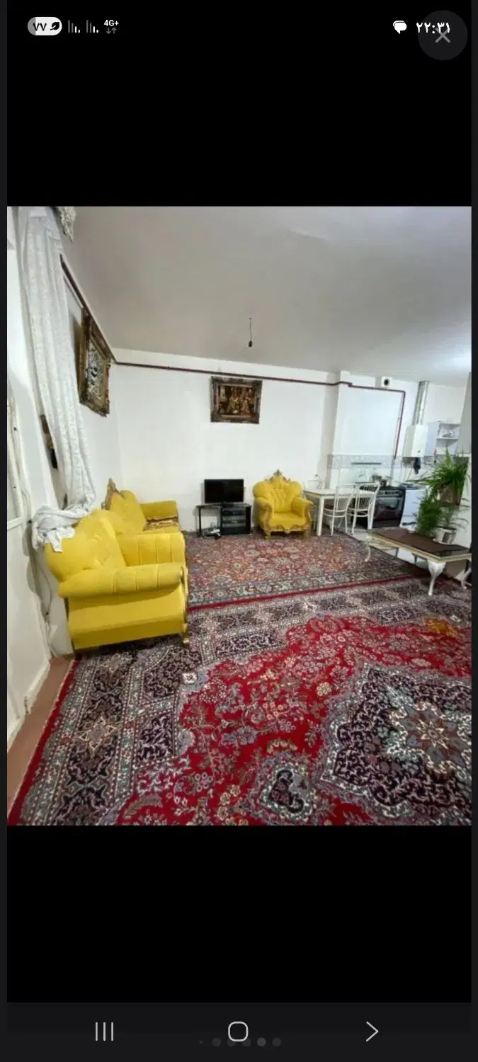 ملک‌فروشی
