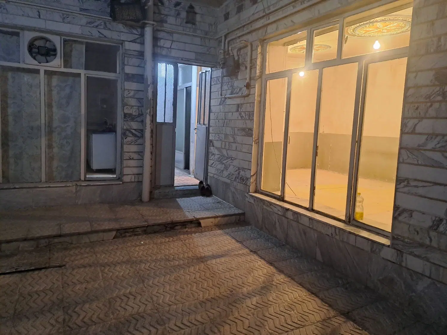 ۷۰مترویلایی