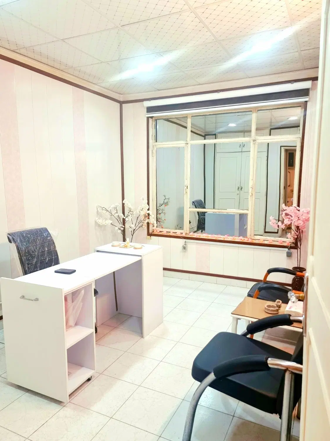 اجاره ساعتی دفتر vip تجریش