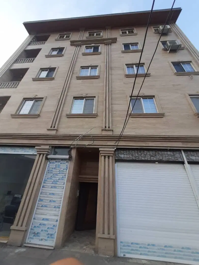 115 متر جنوبی