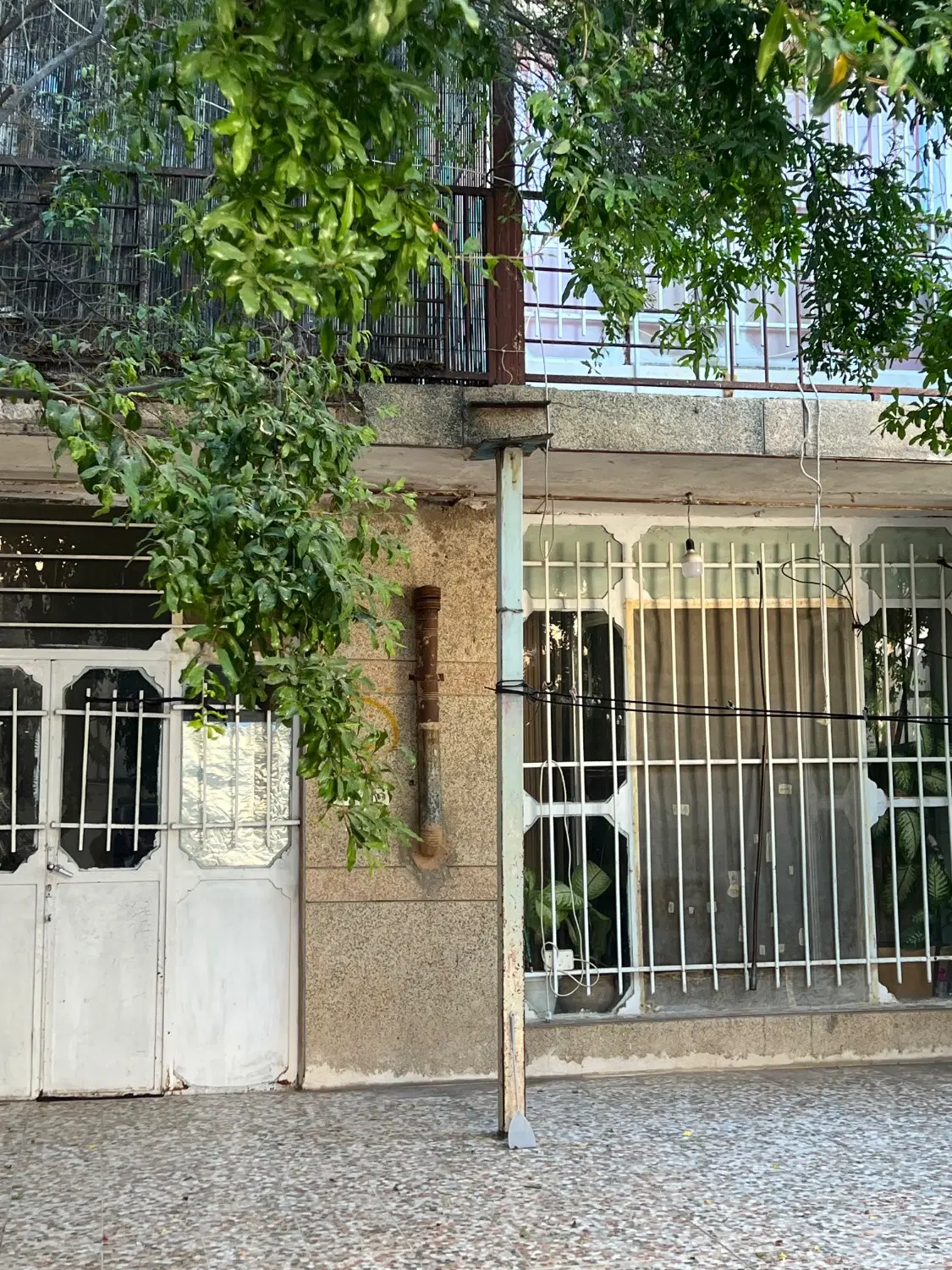 خانه ویلایی گویم(فروش فوری)
