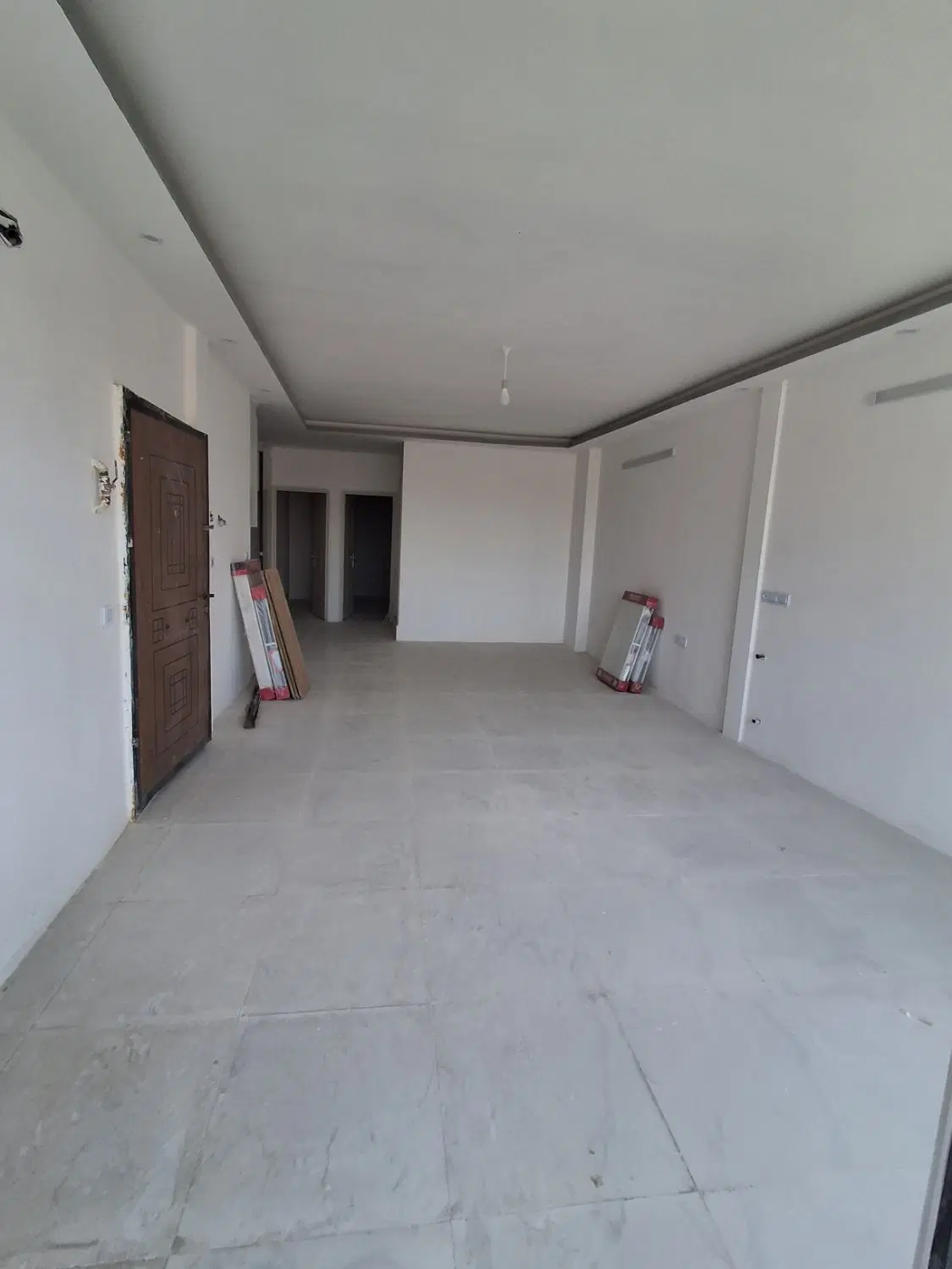آپارتمان ۱۰۵ متر با پارکینگ و آسانسور