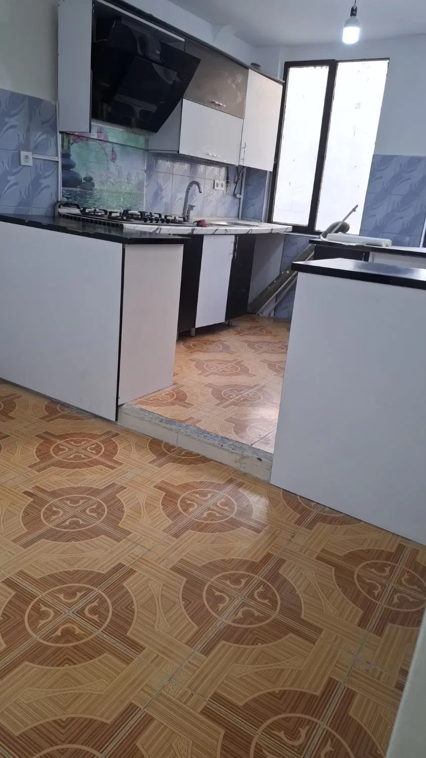 آپارتمان لوکس و تمیز و قیمت مناسب