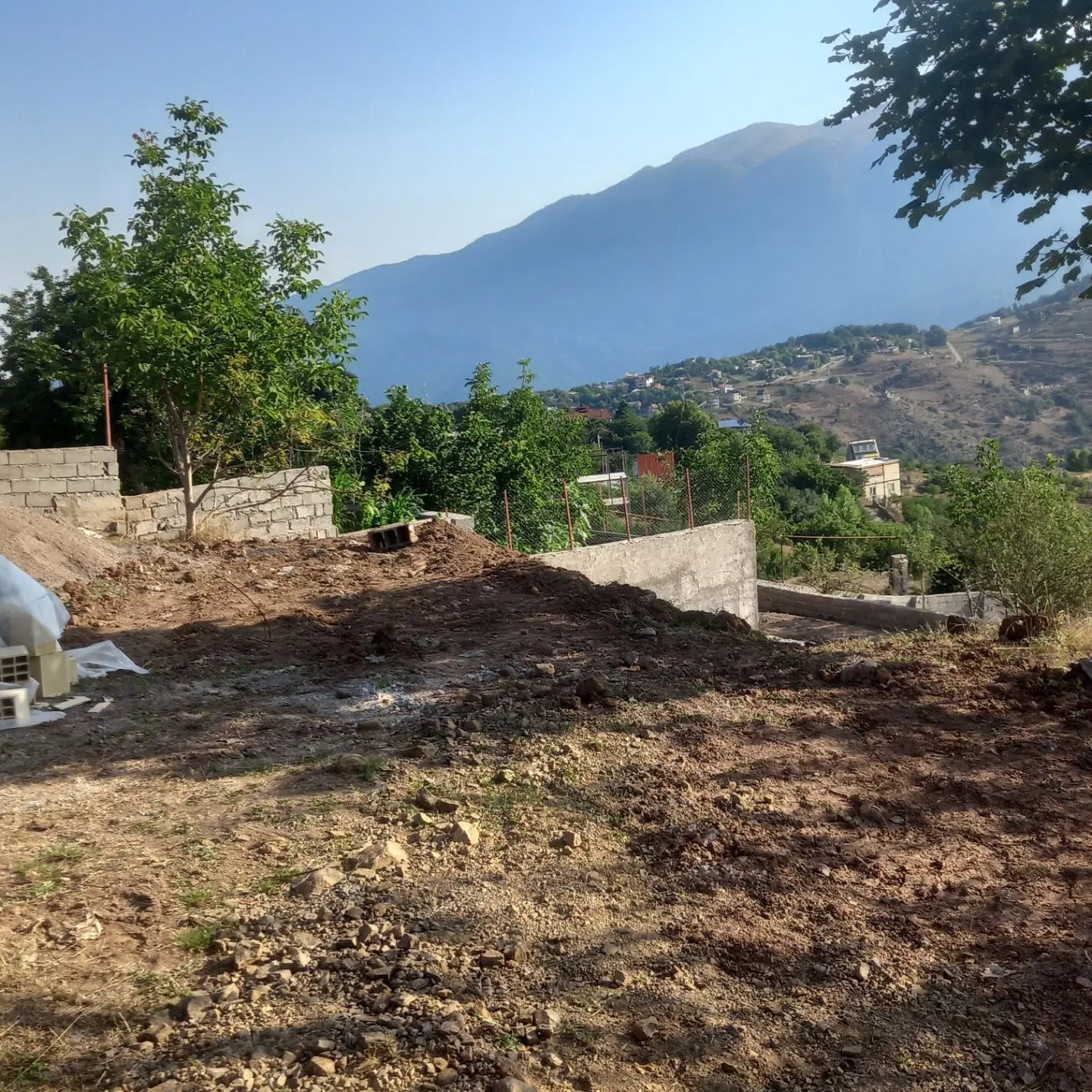 زمین درروستای ویشان