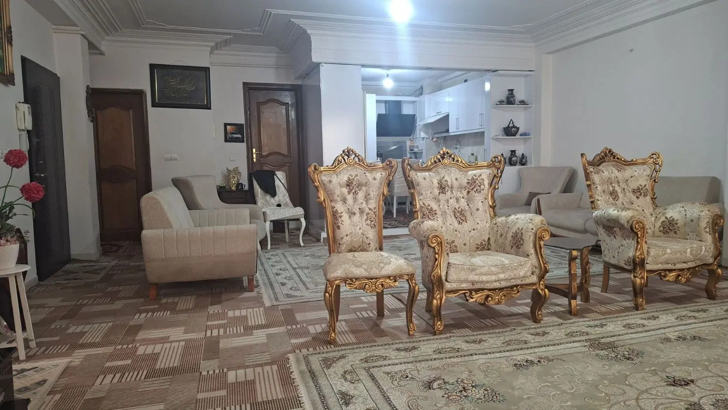 واحد 110 متری در شهرک کارشناسان فاز 2