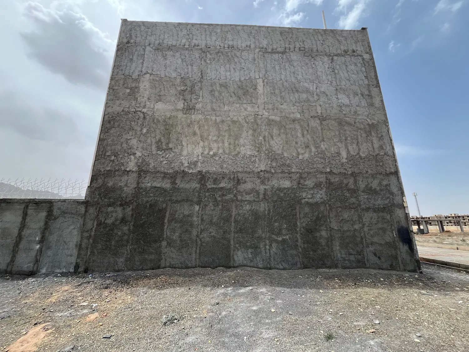 فروش زمین دادگستری بهارستان