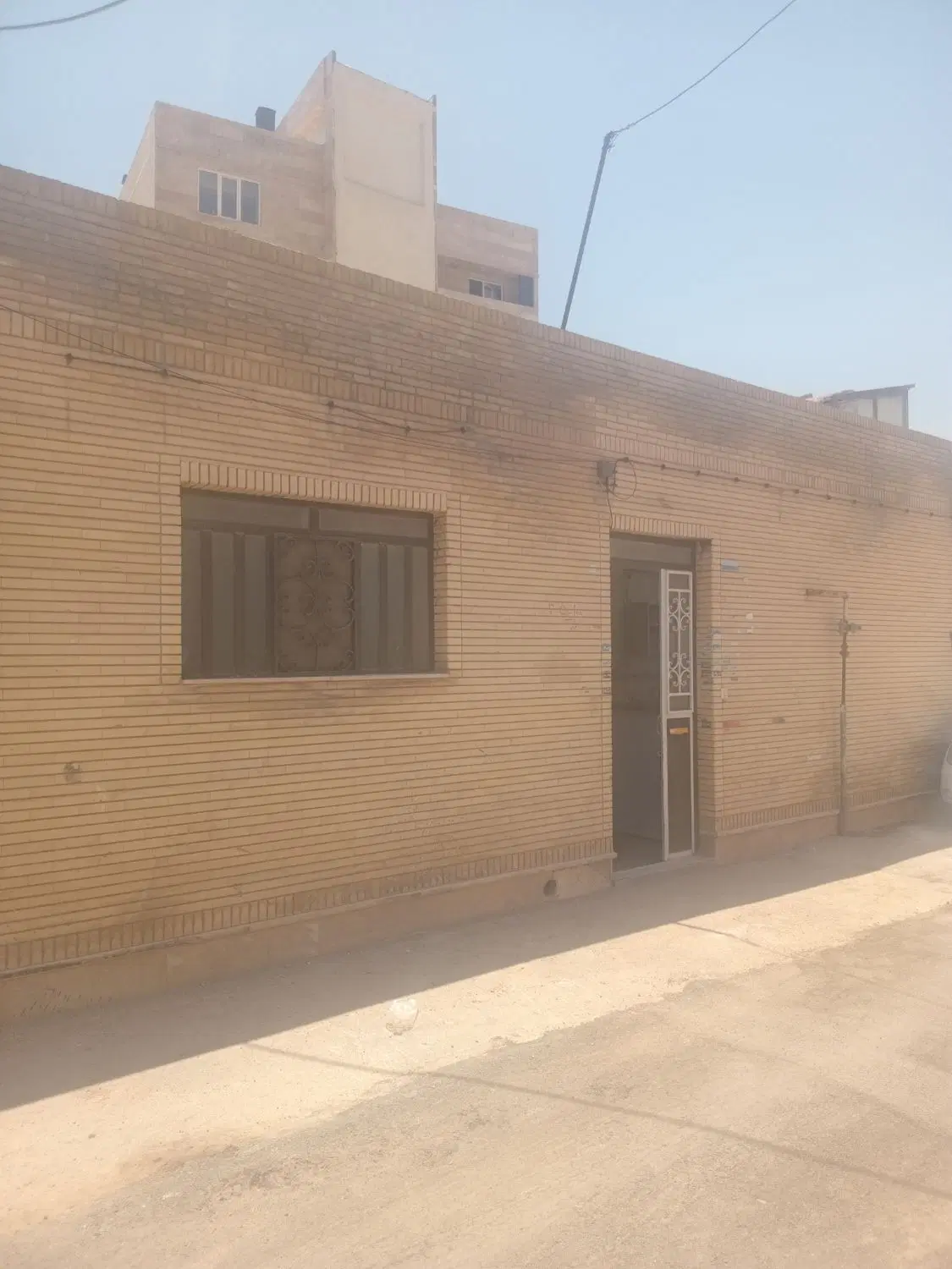 منزل ویلایی ۲۱۰ متری ۳ خوابه مولوی