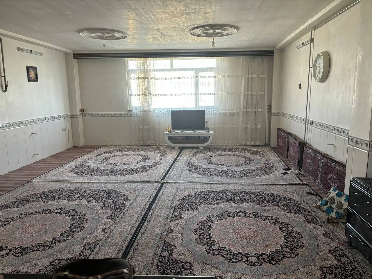 فروش فوری خانه نانوایان فاز ۱