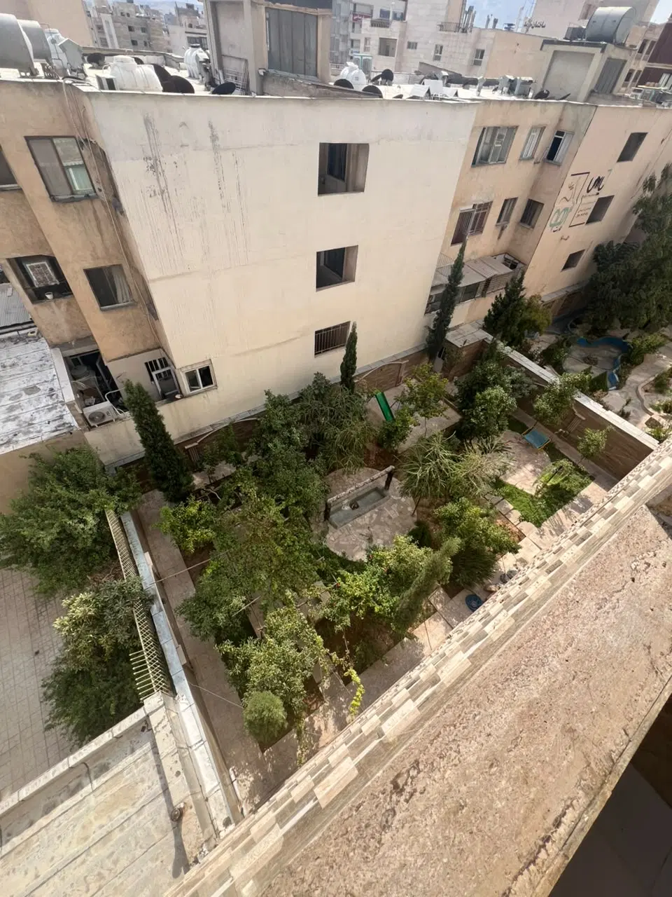 آپارتمان دو خواب سالن بزرگ پاییز